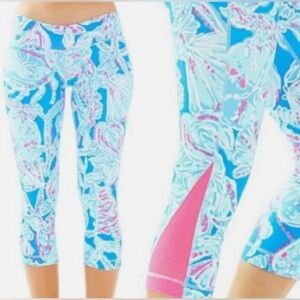 Lilly Pulitzer Luxletic Leggings size medium NWOT